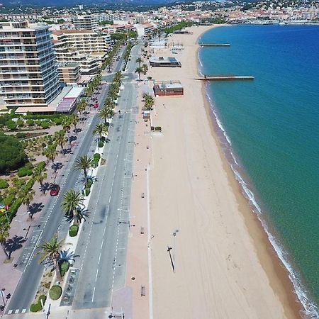 Appartement Au Lagon Bleu A Frejus, Garage, Tennis & Piscine 1200 M2 Eksteriør bilde
