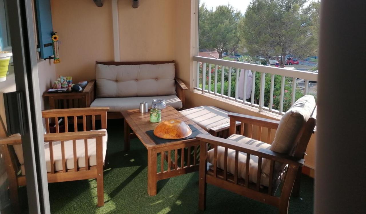 Appartement Au Lagon Bleu A Frejus, Garage, Tennis & Piscine 1200 M2 Eksteriør bilde