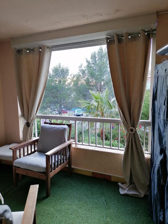 Appartement Au Lagon Bleu A Frejus, Garage, Tennis & Piscine 1200 M2 Eksteriør bilde